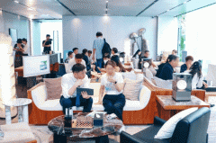 建上用铝板取玻璃幕墙建立美学天际线