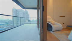 <b>嘉宾们对新城市领院的建细节及用材还有的大院</b>